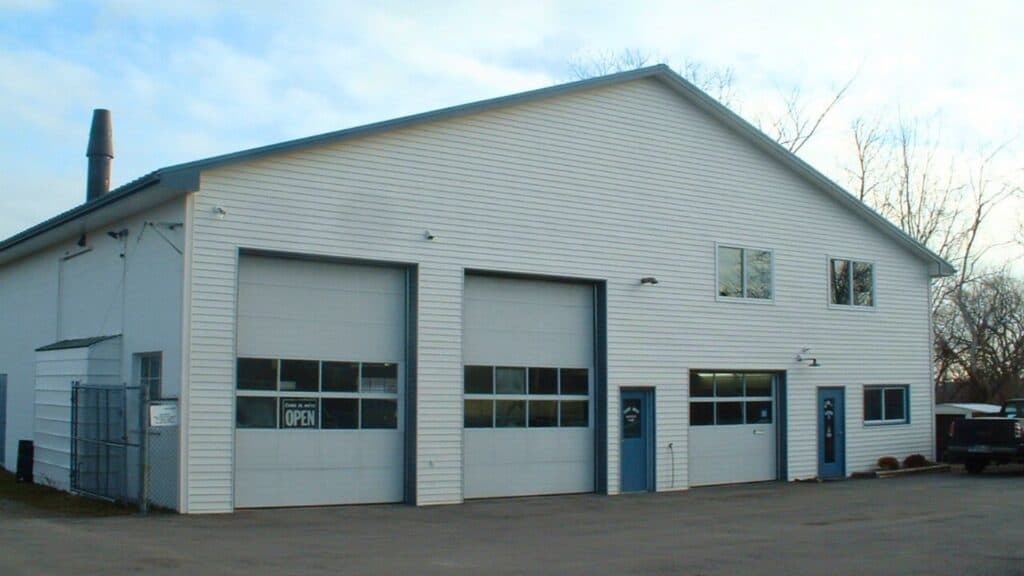 Exterior of Jerry's Auto Body